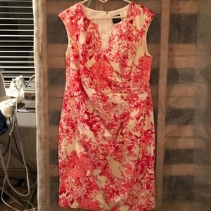 16w Brand new Adrianna papell dress